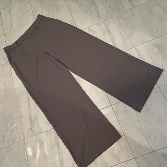 HALARA Gray Wide-Leg Pants. Front pockets. Soft and stretchy! New with tag! - Picture 9 of 9
